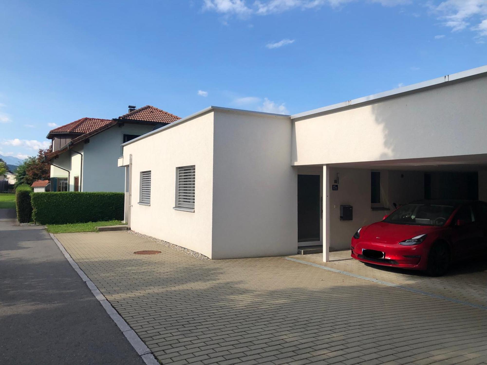 Crown Living Design Apartment - Gratis Parkplatz - Wlan - Kueche - Self Check-In Altach 외부 사진